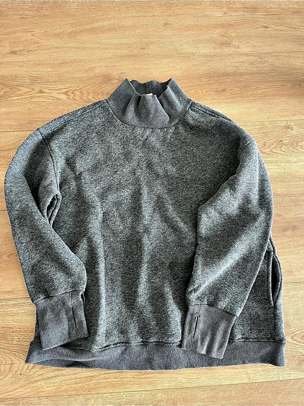Rbx10 Gray Cowl Neck Sweater Size Medium Like New